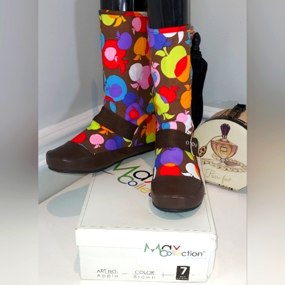 Max Collection Kids Apple Print Pull On Fashion Boot NIB